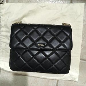 NWT DKNY Lara Large Lamb Skin Quilted Flap Bag Black